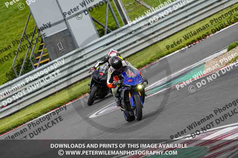 donington no limits trackday;donington park photographs;donington trackday photographs;no limits trackdays;peter wileman photography;trackday digital images;trackday photos